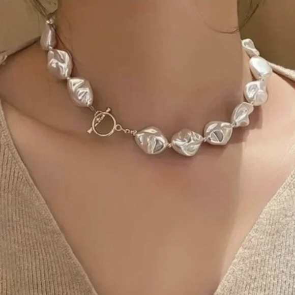 Baroque Pearl Necklaces